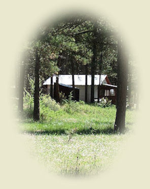 cabins on the river at Gathering Light ... a retreat located in southern Oregon near Crater Lake National Park.