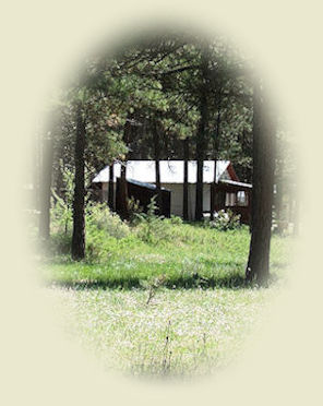 cabins on the river at Gathering Light ... a retreat located in southern Oregon near Crater Lake National Park.